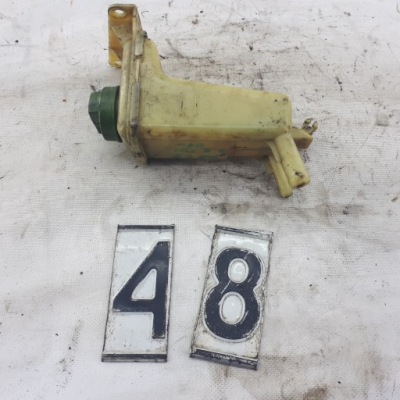 Audi a6 c5 2.5 tdi бак жидкость усилителя фото №1