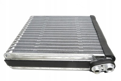 Випарник кондиціонера toyota yaris 1999 - 2005 фото №1