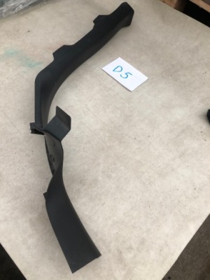 Обшивка порог audi оригинальный номер 8t8867767a фото №1