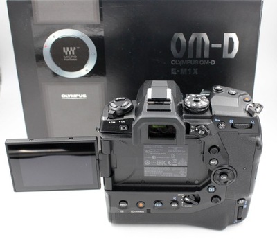 Aparat fotograficzny Olympus OM-D E-M1X - używany
