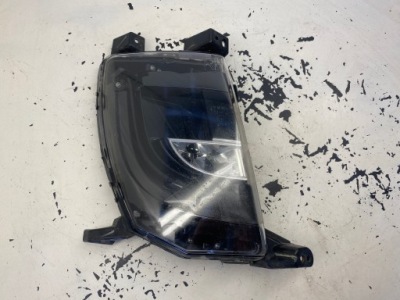 Tesla s протитуманна фара правий перед 102401900a фото №1