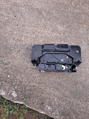 Замок доводчик задний крышки багажника bmw f11 7269544 фото №1