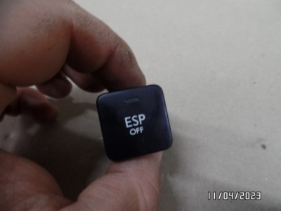 Citroen c4 ii кнопка перемикач esp 96664234xt фото №1