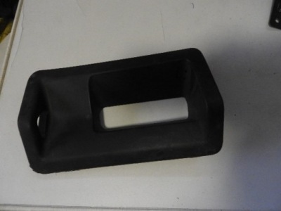 Vw caddy iv 2k0843187c защита ручка задняя фото №1