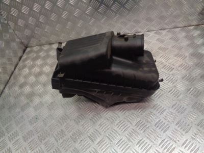 Корпус фильтра воздуха toyota avensis t25 2.0 d4d фото №1