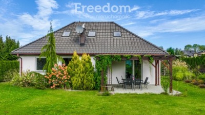 Dom, Pisarzowice, Wilamowice, Bielski, 150 m²