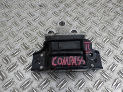 Jeep compass ii кронштейн подушка коробки фото №1