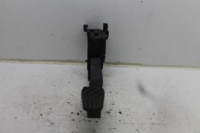 Педаль газа потенциометр 180108467r renault dacia duster ii 17-24 eu фото №1