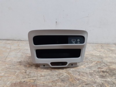 Chrysler pacifica 16- панель usb aux 6em051d2ad фото №1