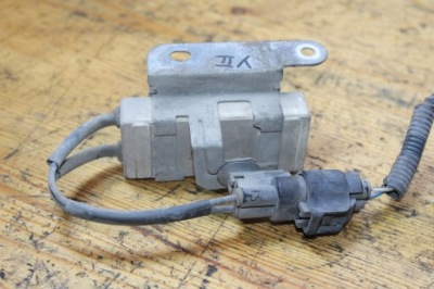 Резистор вентилятора отопителя toyota yaris ii фото №1