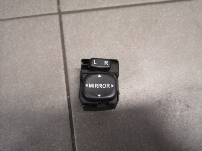 Перемикач дзеркал toyota avensis t25 183574 фото №1