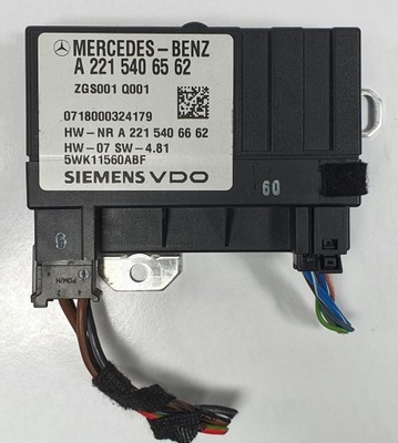 Модуль насоса пального mercedes w204 a2215406562 фото №1