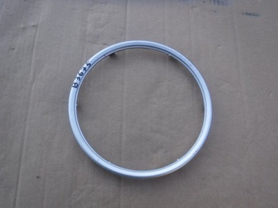 Рамка решётка динамика дверь перед renault clio iii 2178080 фото №1