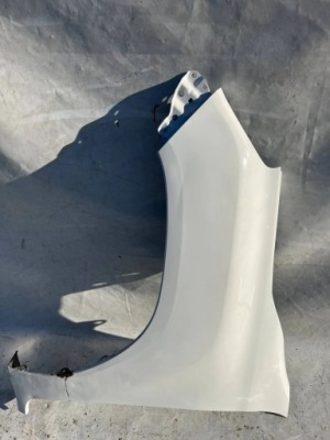 Крыло toyota hilux viii 2015 левый перед передний фото №1