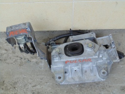 Подушка кронштейн двигателя nissan pulsar 1.5 dci фото №1