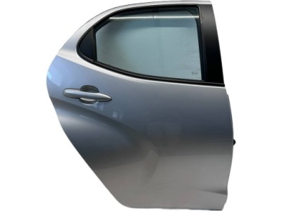 Yaris iv mazda 2 коплектная  дверь задняя правое  правый  задняя 1l0 фото №1
