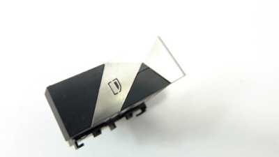 Citroen ds3 crossback кнопка перемикач вікон 9817778077 фото №1