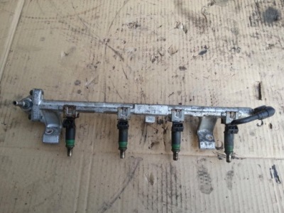 Молдинг упорскування ka fiesta mk6 1.25 b 2002 ford фото №1