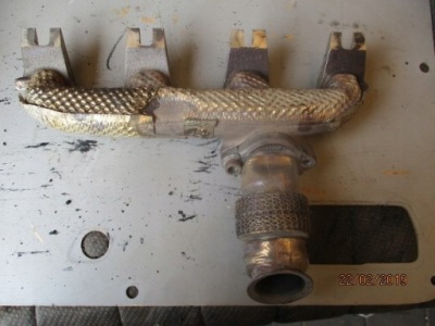 Колектор випускний audi sq7 057253357 фото №1