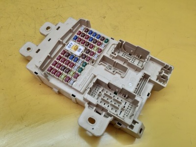 Kia niro коробка запобіжників фото №1