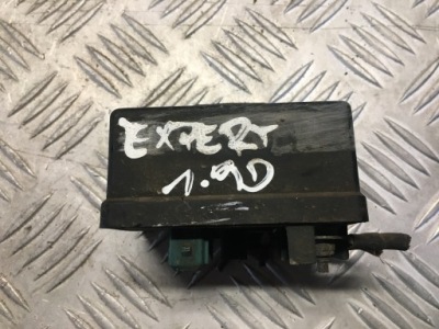 Expert i 1.9 d реле свічка розжарювання фото №1