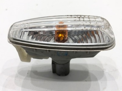 LUZ DIRECCIONAL DERECHA PARTE DELANTERA KIA STONIC 92303-1W  