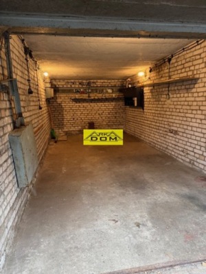 Garaż, Kraków, Bieńczyce, Os. Kalinowe, 17 m²