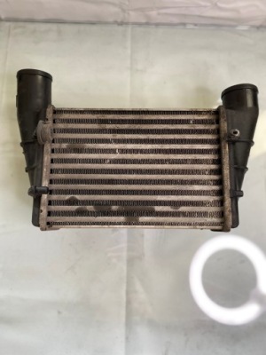 Audi a6c5 1.8t интеркулер фото №1