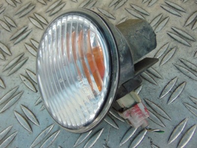 Toyota corolla поворотник. prz.lew. фото №1