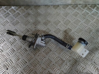 Nissan 370z помпа насос зчеплення зчеплення фото №1