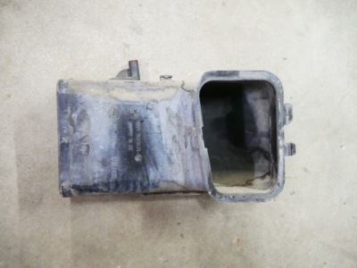 Bmw f10 f11 f12 f13 f01 f06 f07 канал труба впуск шланг повітря 7577471 фото №1