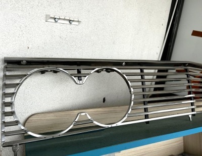 Решітка радіатора решітка радіатора fiat 125p zabytkowy молдинг хром 1300 włoska licencja оригінал фото №1