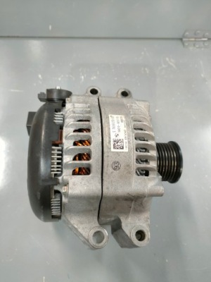 Bmw 2 f22 f23 f20 f21 f30 f31 генератор 7616120 фото №1
