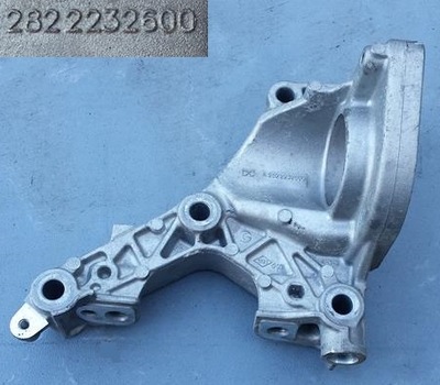 Кронштейн підпора піввісь mercedes a w177 2822232600 фото №1