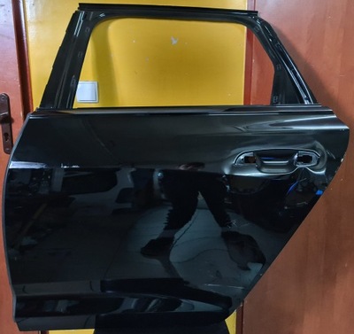 Audi a6 c8 kombi дверь левая задняя фото №1