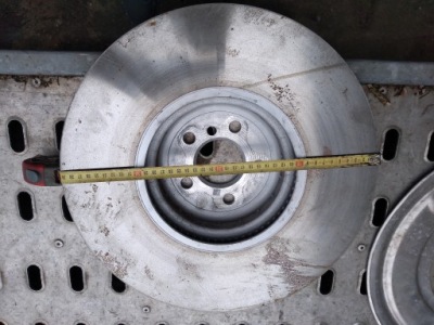 Диск перед передня bmw 7 g11 фото №1