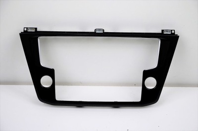 Vw tiguan рамка dekor радіо 5nb858069c фото №1