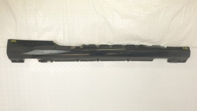 Mercedes e-klasa w207 молдинг поріг права фото №1