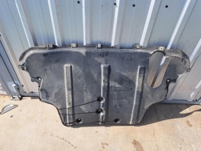 Mercedes w247 b-klasa захист плита pod двигун dół фото №1