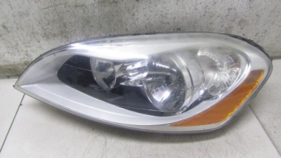 Volvo xc60 лампа левая перед 30763145 08-13 фото №1