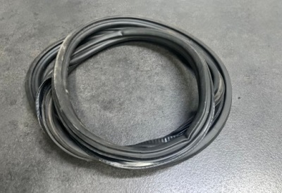 Прокладка дверь задних audi a6 c7 4g9833721a фото №1