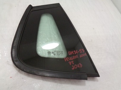 Peugeot 2008 скло скло задня 2013r права фото №1