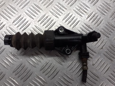 Помпа сцепления fiat grande punto 1.2 8v 55183442 фото №1