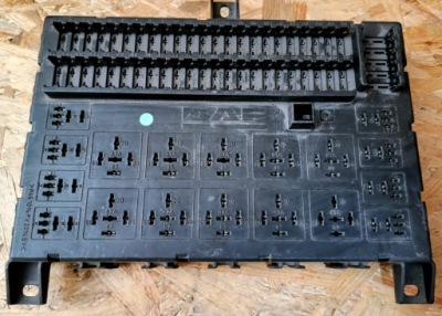 Коробка запобіжників daf cf 65 75 85 фото №1