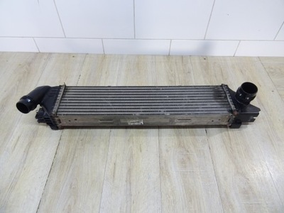 Інтеркулер renault trafic vivaro talento nv300 93868349 фото №1