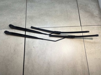 Рычаг дворники перед peugeot 1007 1.4 16v 9646460180 9646459980 фото №1