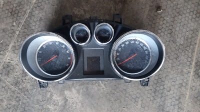 Счетчик opel mokka a 1.6. 95937530 фото №1