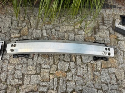 Tesla model y my балка задня задня оригінал фото №1