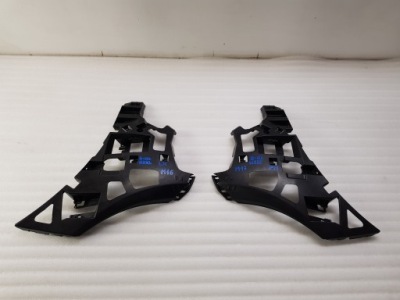 Mercedes s-klasa w222 направляющая бампера p+l перед фото №1