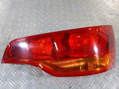 Audi q7 лампа задня задня права 4l0 фото №1